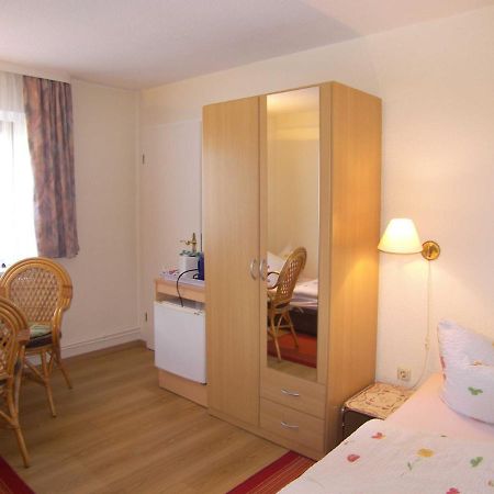 Ferienhaus Alice 10 Gehminuten Vom Strand Entfernt Heringsdorf  Ngoại thất bức ảnh