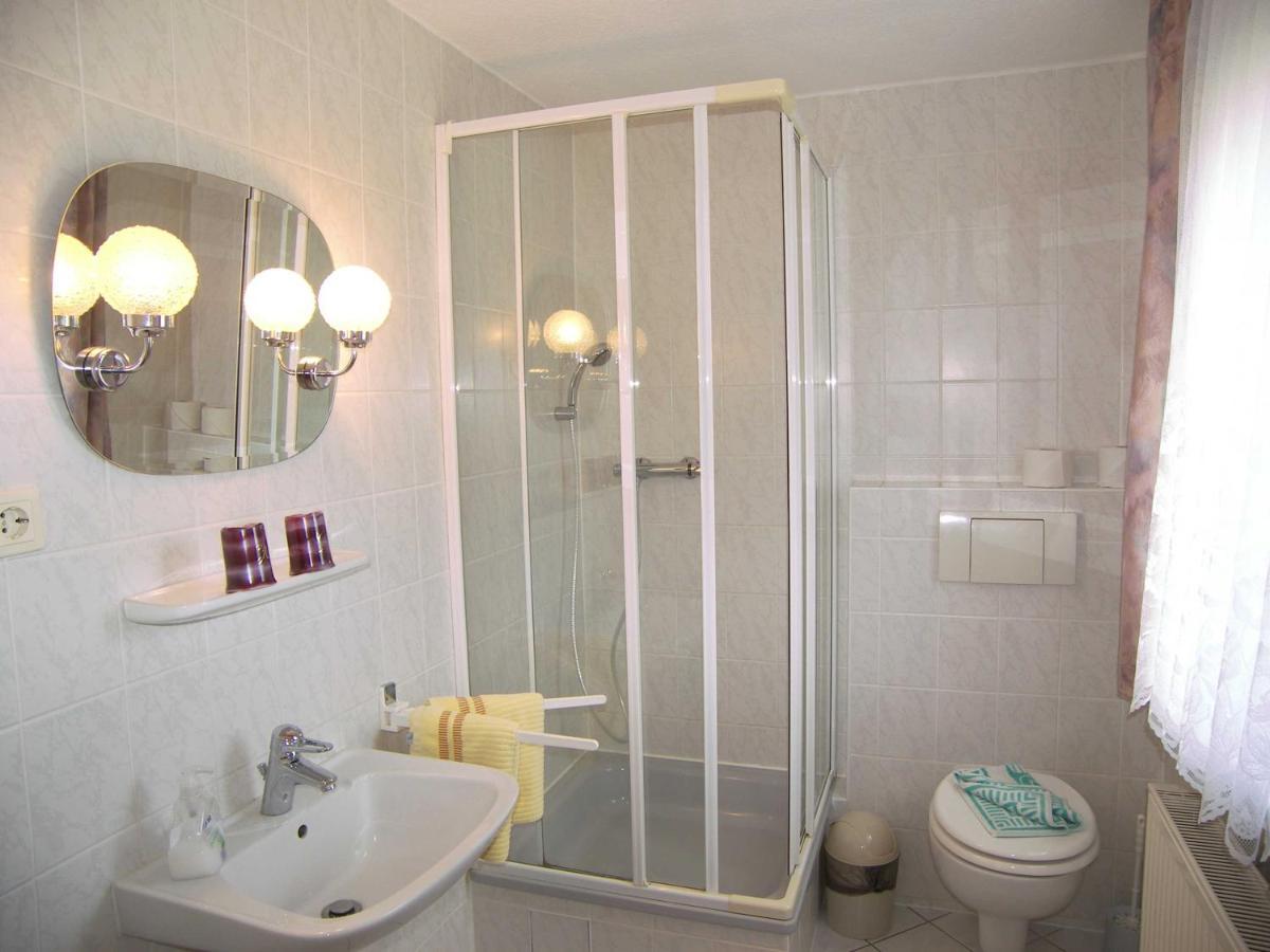 Ferienhaus Alice 10 Gehminuten Vom Strand Entfernt Heringsdorf  Ngoại thất bức ảnh
